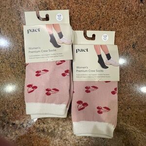 NEW! Pact Cherry Picking Premium Crew Socks Two Pair NWT! Retail: $27